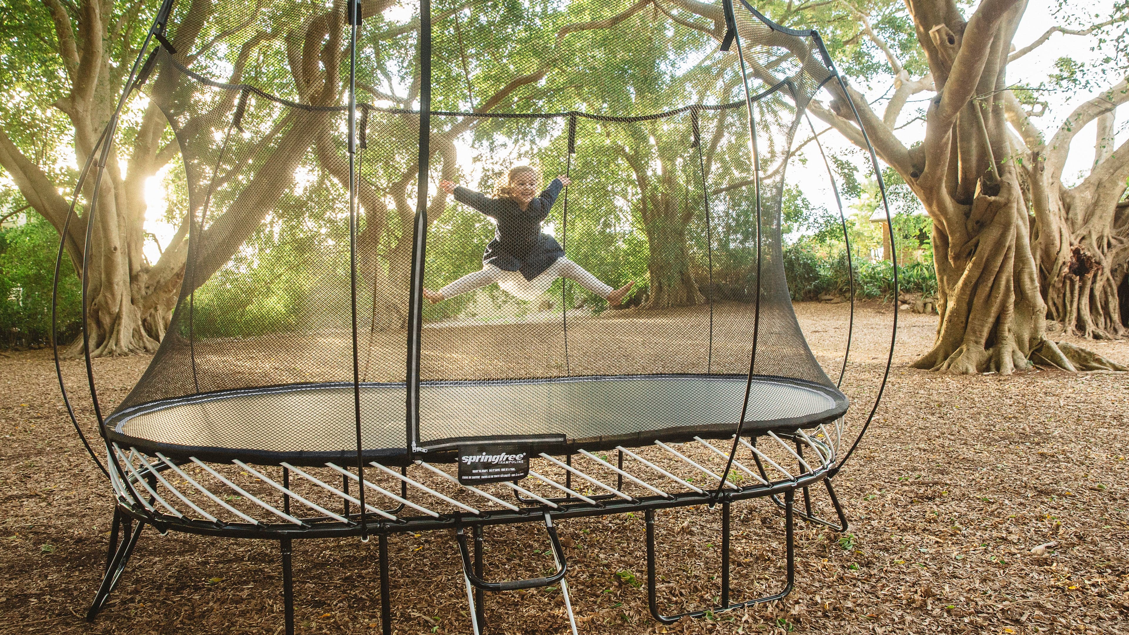 Trampolines Ovales : Le trampoline idéal pour toute la famille