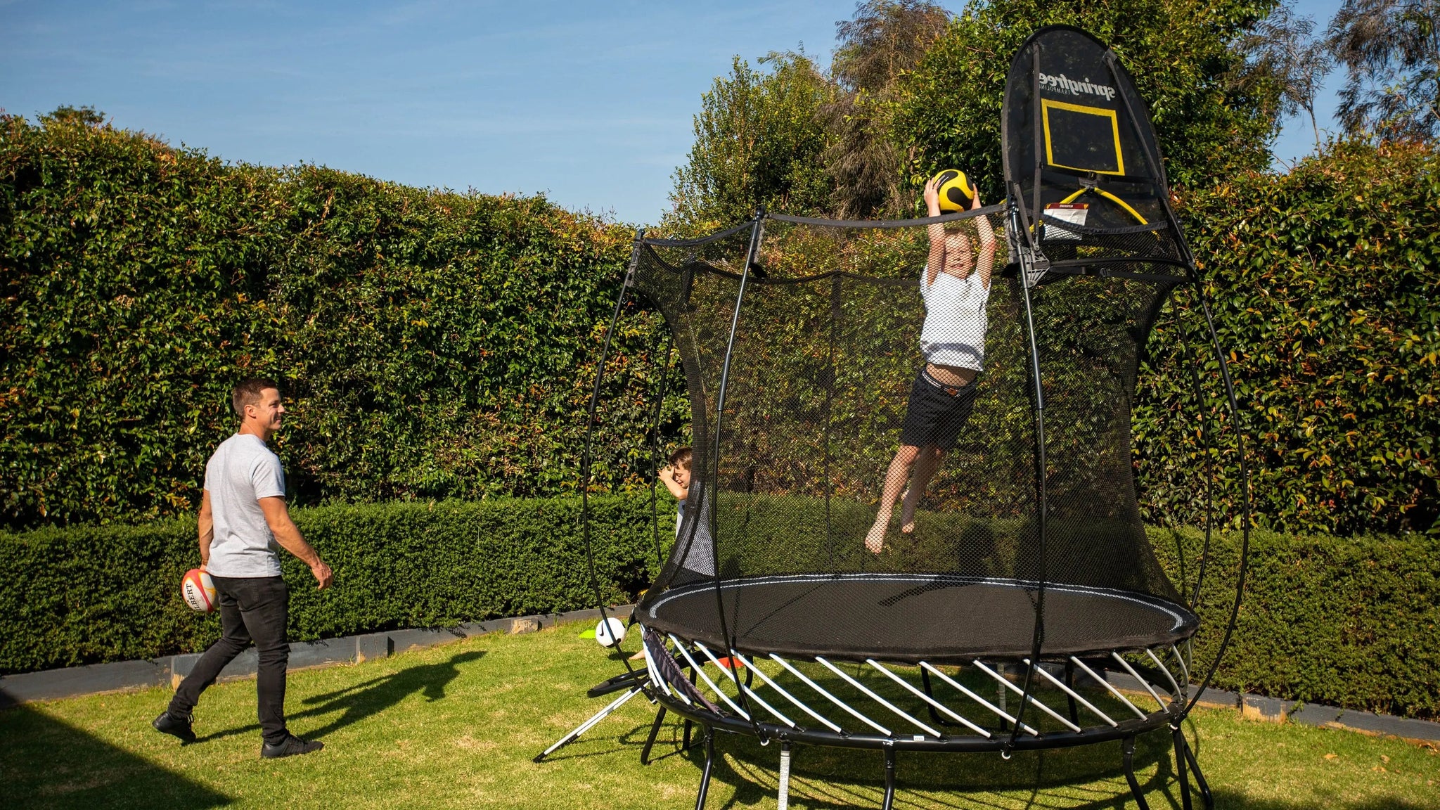 Compact Round Trampoline R54 Springfree Trampoline